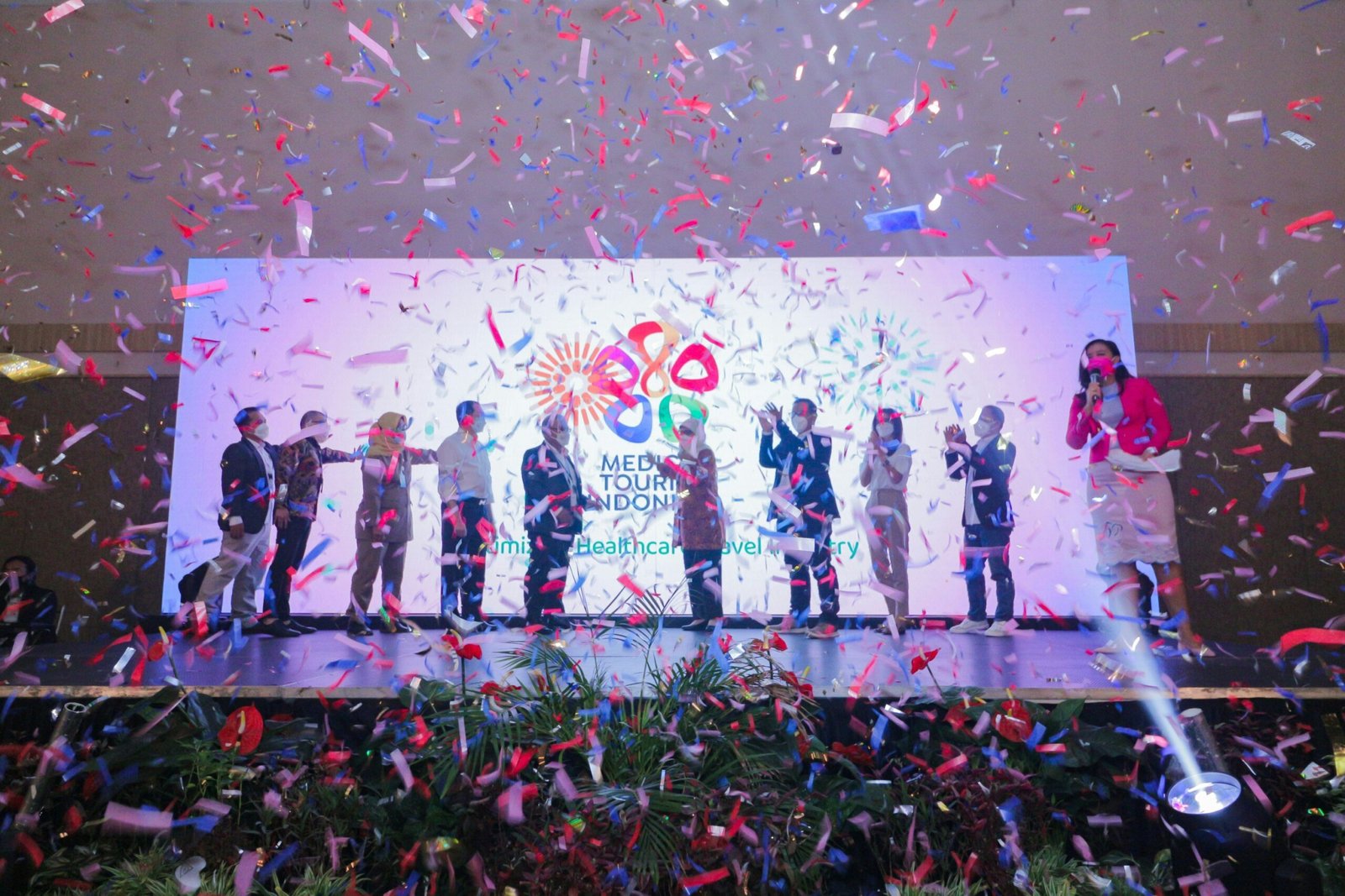 Fleta mid-gameplay as Hanzo aiming down sights