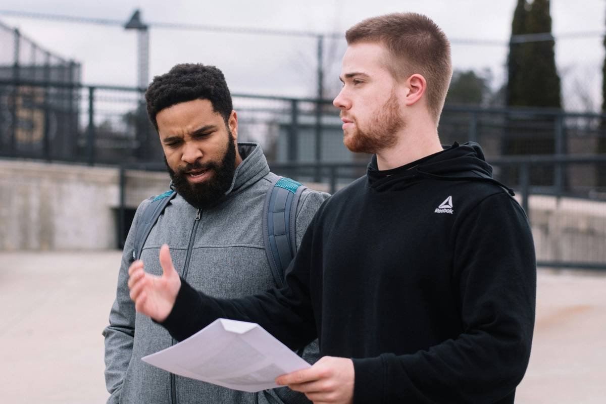 A heatmap showing scattered player positions due to lack of communication in an Overwatch match.