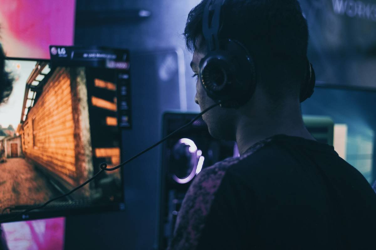 Who Are the Overwatch League Elite Players—and What Makes Them Unstoppable?
