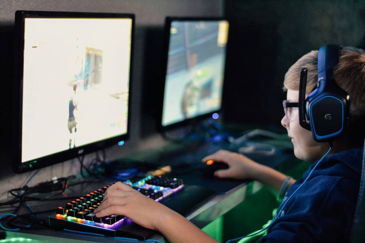 What It Takes to Become an Overwatch League Pro DPS (And Why Most Never Make It)